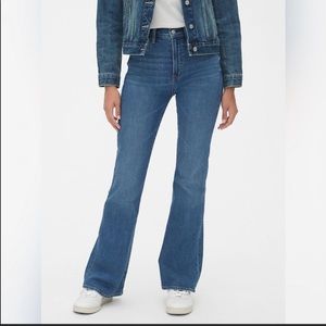 Gap Vintage Style High Rise Flare Stretch Jeans 1970s size 6 / 28 Petite